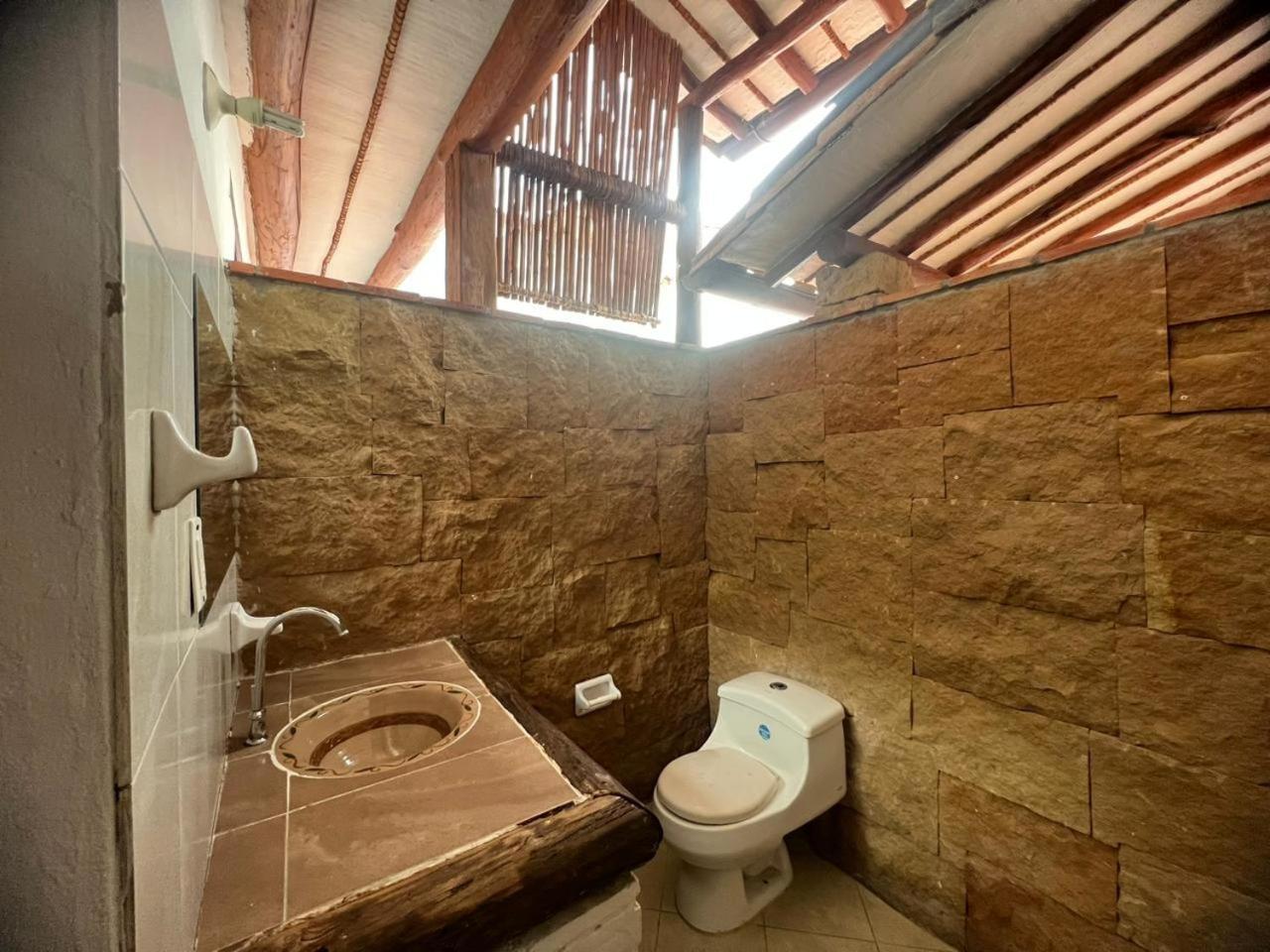 فندق La Casa Del Toche باريكارا المظهر الخارجي الصورة